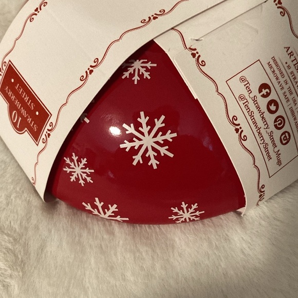 10 Strawberry Street Holiday Dip Bowl with Spreader - Picture 4 of 7